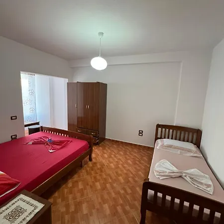 Appartement Zafferano Himare
